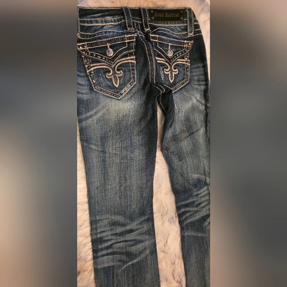 Rock Revival Noel Bootcut Jeans Size 26 Heavy Stitch Distressed Like New